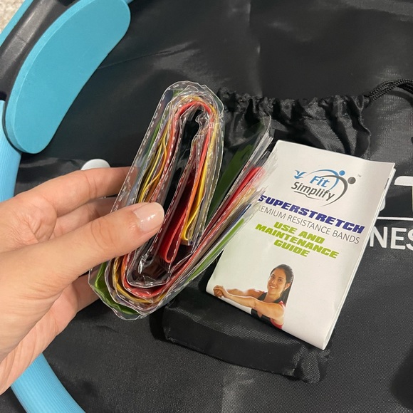 BRAND NEW - Pilates Workout Equipment Bundle - Picture 2 of 3